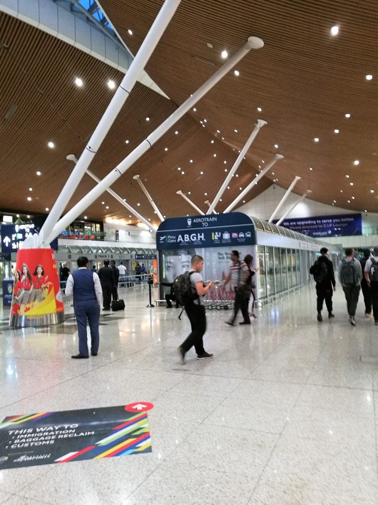 クアラルンプール国際空港ターミナル１サテライトビル
